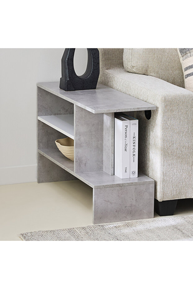 طاولة جانبية على شكل أريكة برونو باتارا - 1