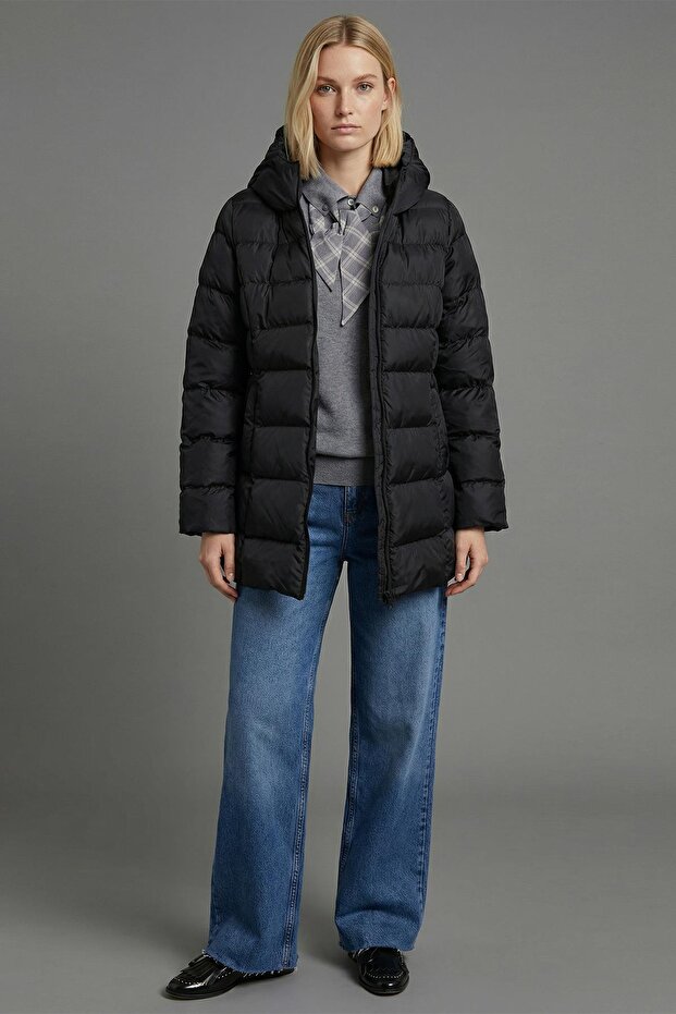 Uzun-Kapişonlu Mont - 1