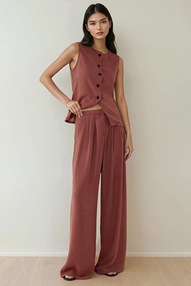 Buttoned Textured Vest - 3