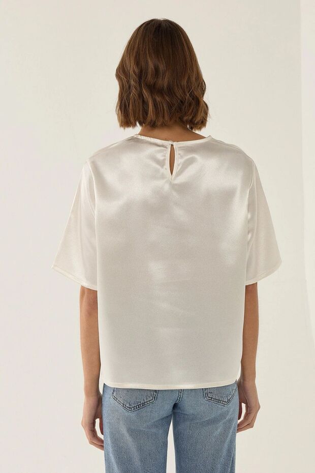 Satin Crew Neck Blouse - 4