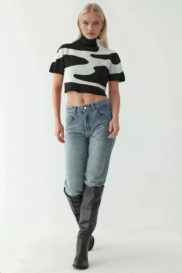 Soyut Desenli Triko Üst - 5