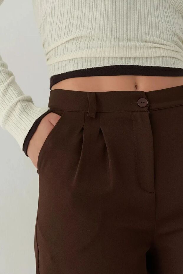 Geniş Paça Pileli Rahat Pantolon - 4