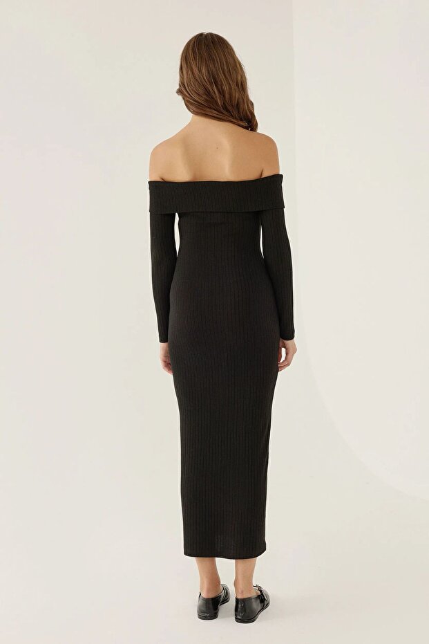 Rochie midi cu umeri goi - 4