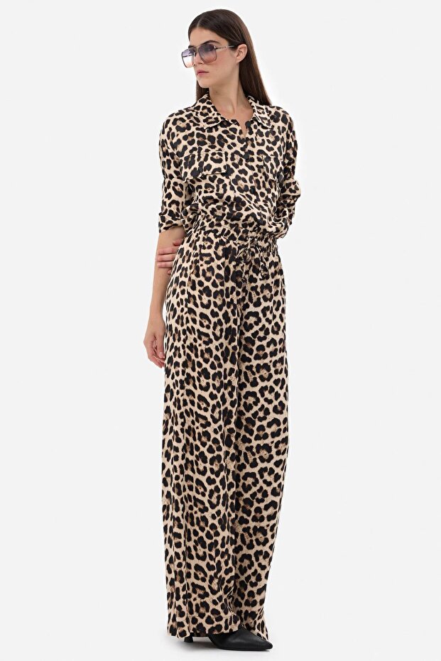 قميص بنمط الفهد مريح - 3