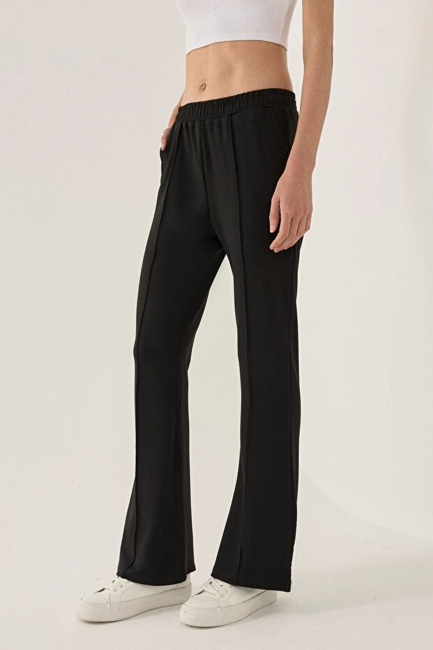 Flared sweatpants - 3