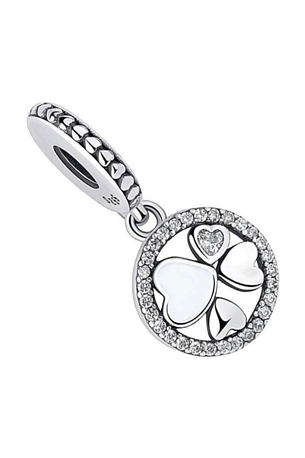 تميمة الحظ من نبات البرسيم - 1