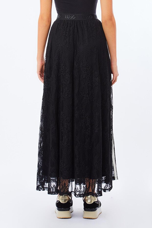 Siyah Dantelli Etek - 2