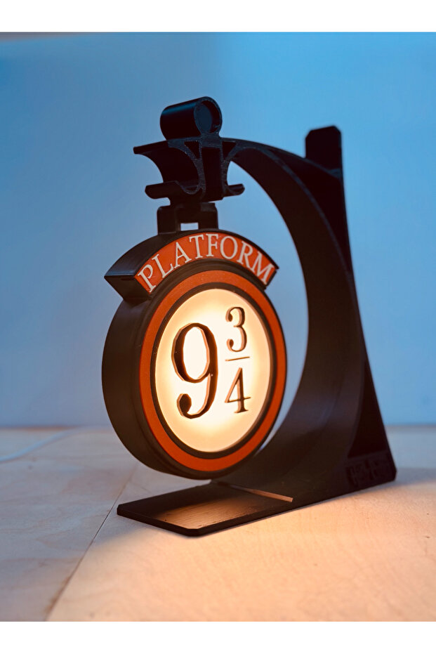 Harry Potter Platform 9 3/4 Esinlenilmiş LED Masaüstü Gece Lambası - 3