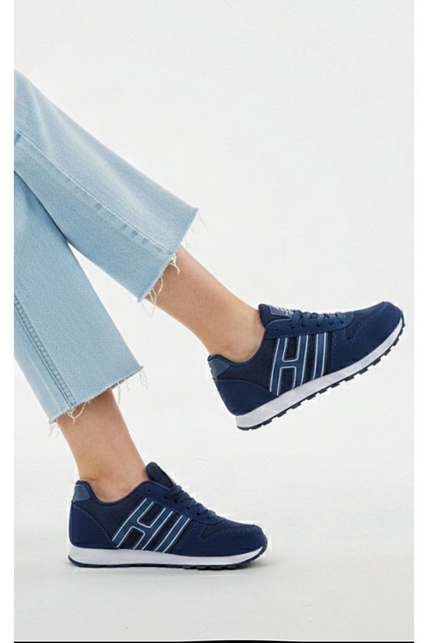 Women's Sports Lightweight Flexible Non-Slip Sole Daily Walking Shoes