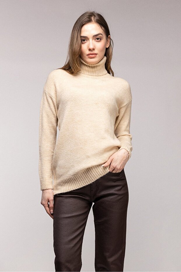 Beige Turtleneck Oversize Knitwear Sweater