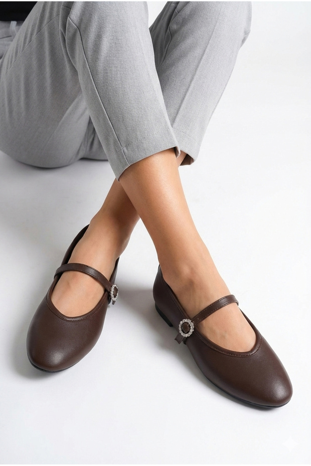 Blunt Toe Diamond Buckle Women's Ballerina Comfortable Casual & Stylish Shoes