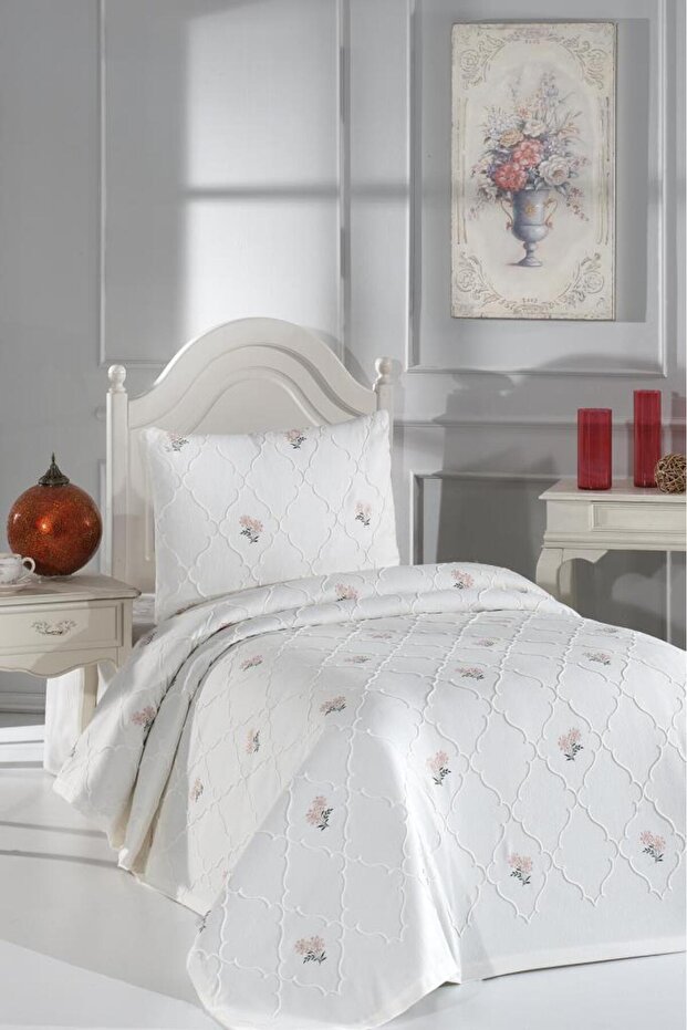 Nevra Embroidered Chenille 2-Piece Single Bedspread