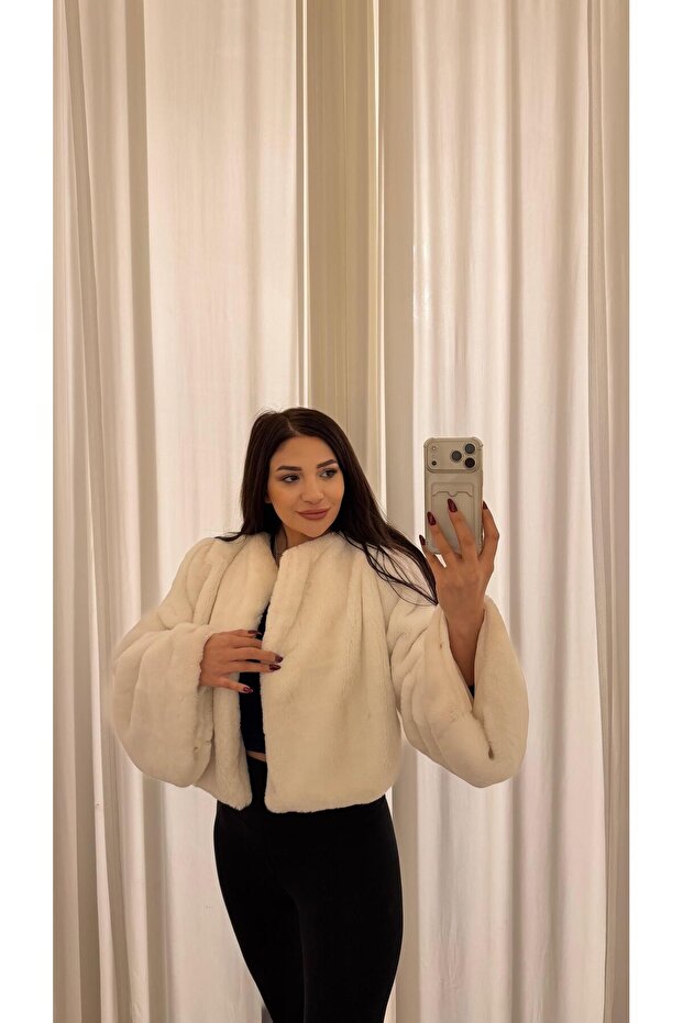 Plush Fur Jacket - White - 3