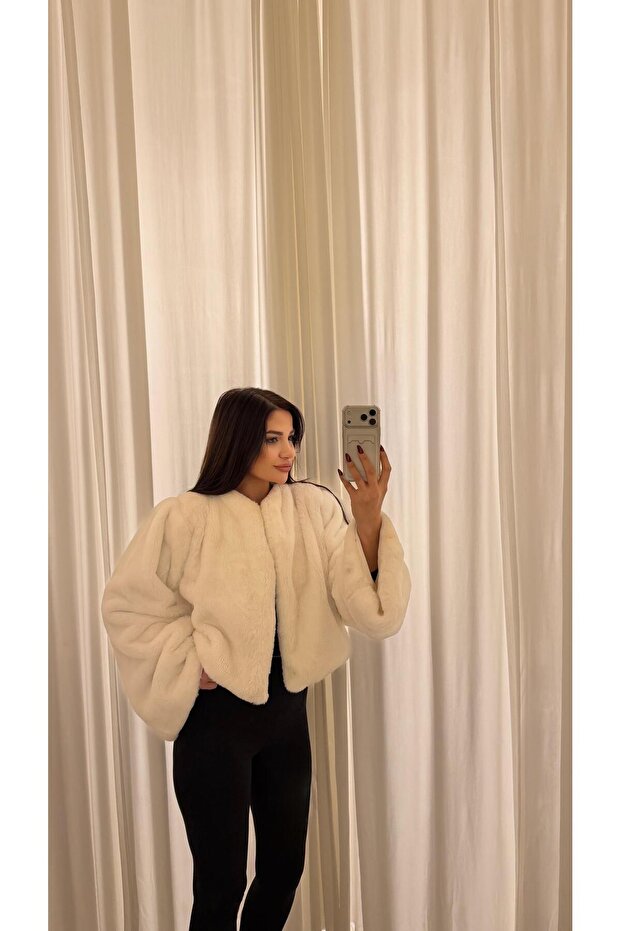 Plush Fur Jacket - White - 5