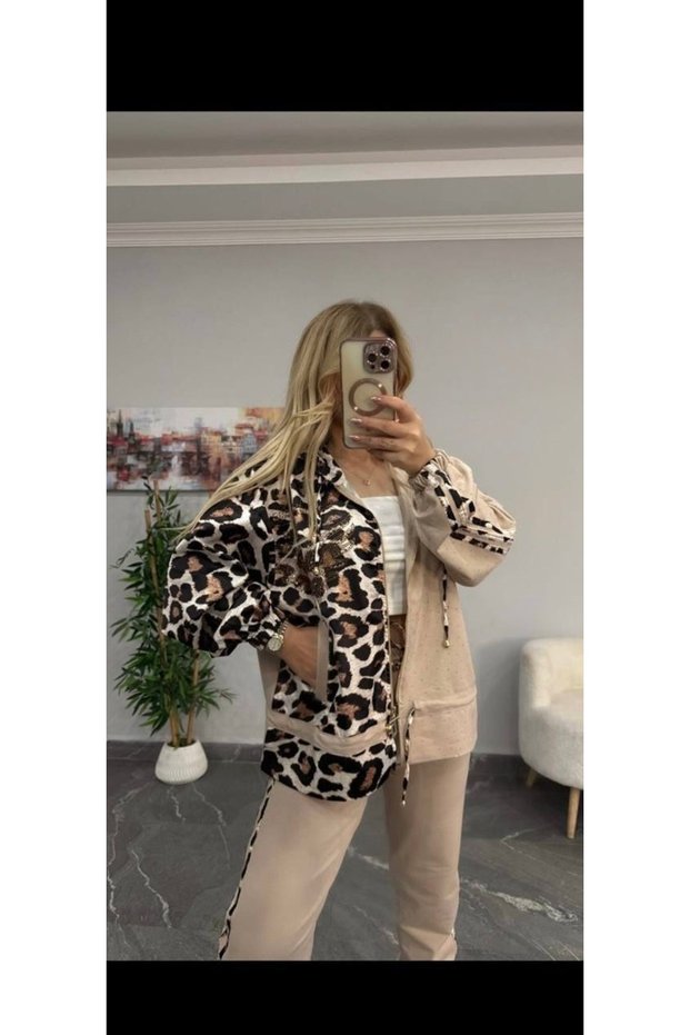 Leopard Print Satin 2-Strand Compact Fabric Zipper Closure Elastic Cuffs Top and Bottom Set