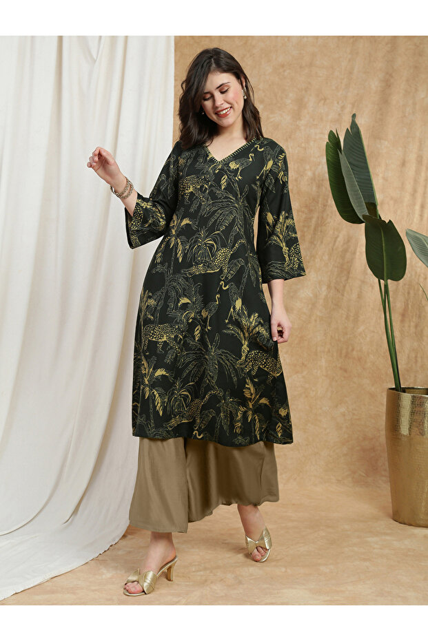 Women Olive Bell Sleeves Tropical Print Kurta