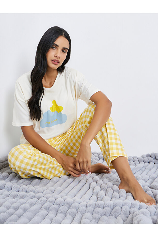 Pack of 3 - Women Printed T-Shirt and Checked Shorts with Pyjama Set