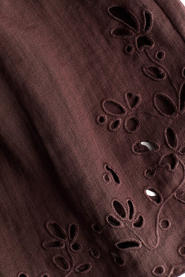 Nakış İşlemeli Şort - 5