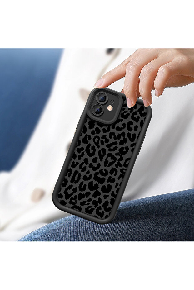 Stylish High-Quality Leopard Pattern Phone Case Compatible with iPhone 16 Pro - 5