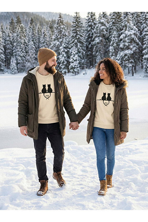 Valentine's Day Lover's Combination Heart Cat Printed Comfortable, Flexible, Stylish Crew Neck Sweatshirt