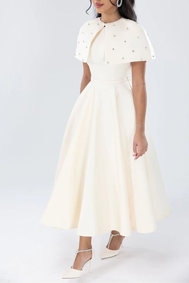 فستان اف وايت للعيد - 3