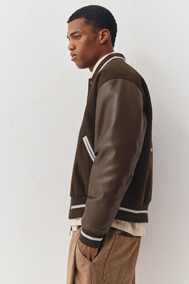 Brown bomber jacket - 4