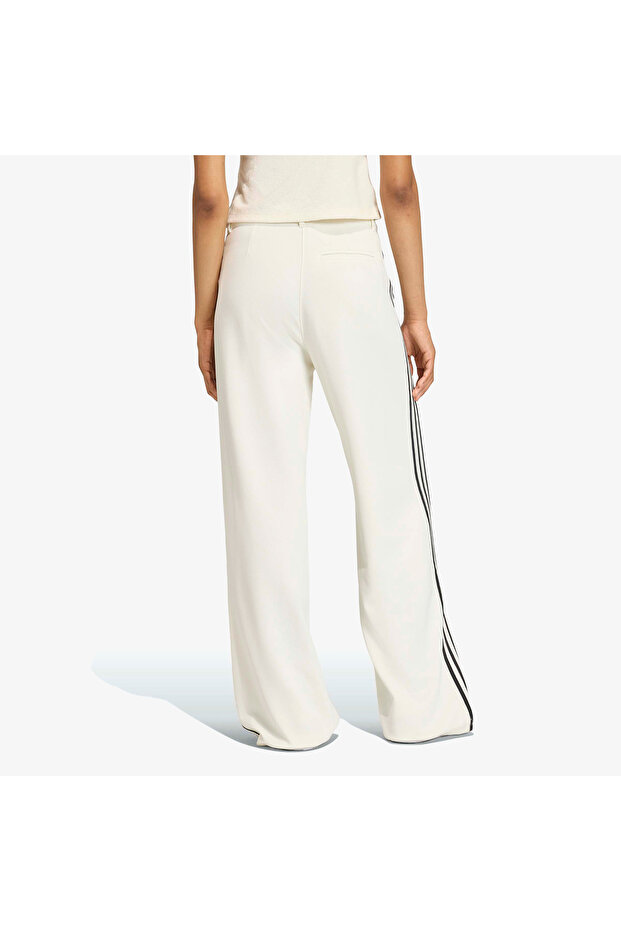 %97 polyester (geri dönüştürülmüş), %3 elastan - 3