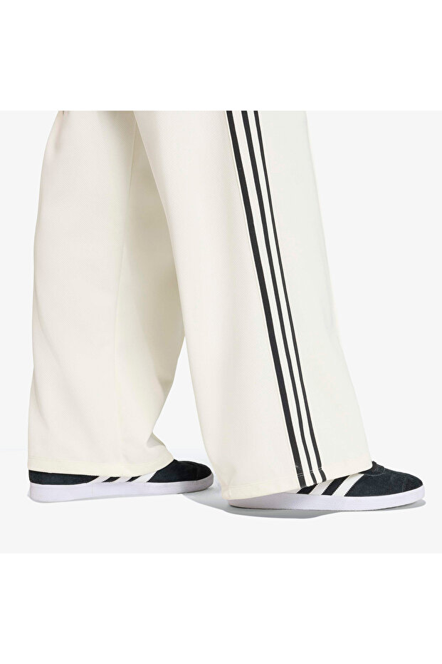 %97 polyester (geri dönüştürülmüş), %3 elastan - 6