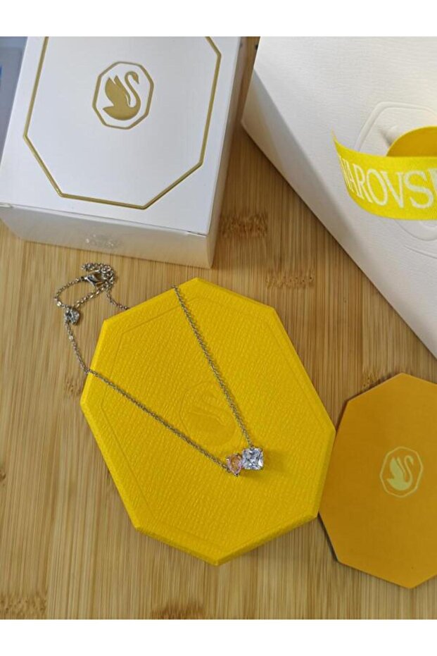 Chain with pendant - 2