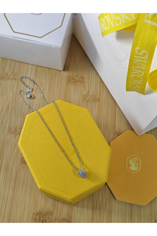 Chain with pendant - 6