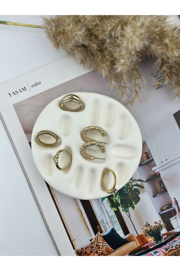 Handmade Concrete, Pinterest Ring Holder / Jewelry / Earring Organizer Plate