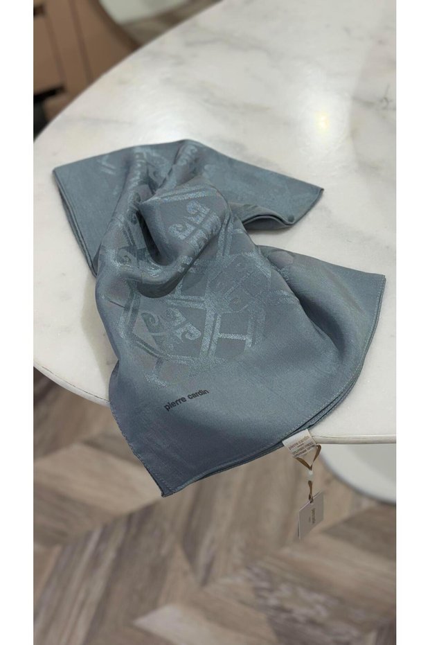 Naia Lumina Shawl Moon Powder