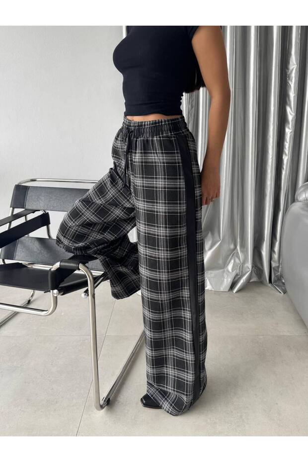 Women's Leather Detailed Plaid Trousers