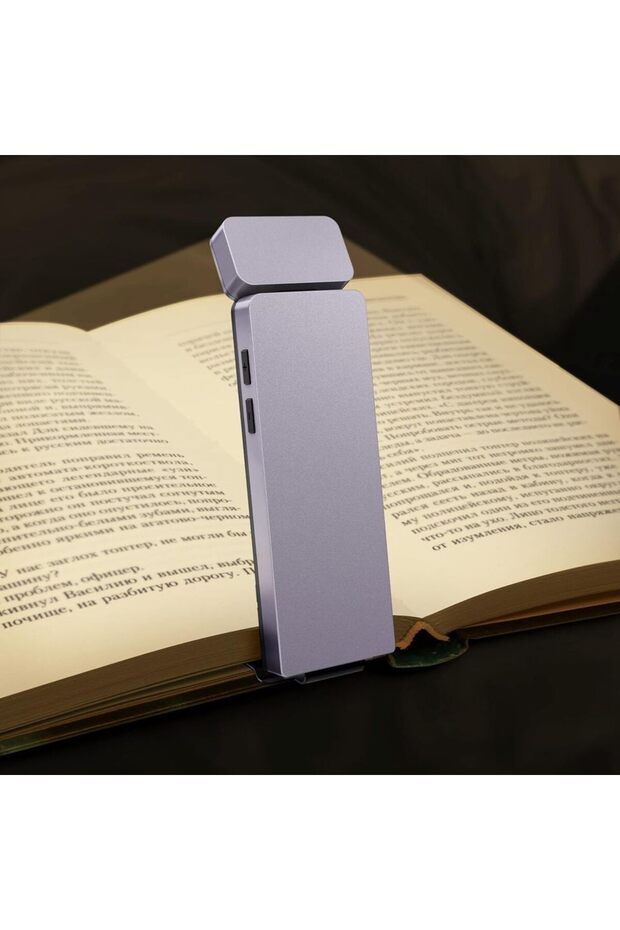 مصباح قراءة LED صغير محمول قابل لإعادة الشحن عبر منفذ USB، لونه بنفسجي، مزود بمشبك، مناسب للأطفال.