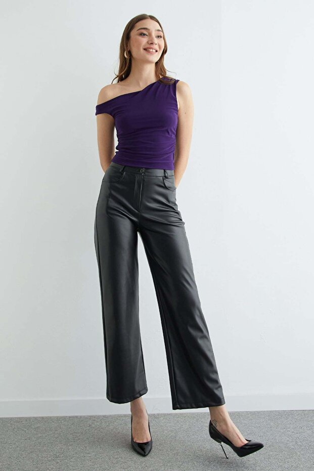 Yanları Drapeli Tek Kol Bluz - 4