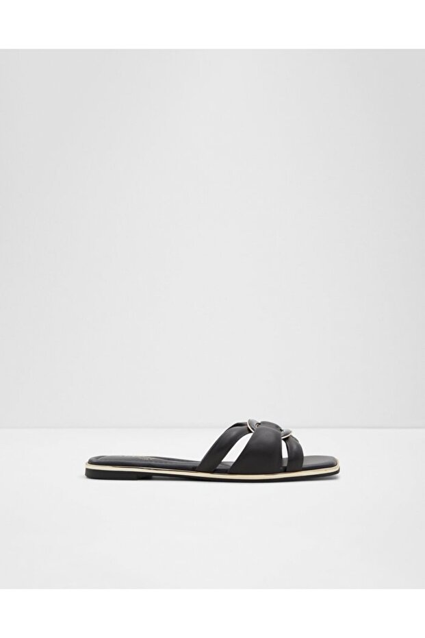 Yesenia / Flat Sandals