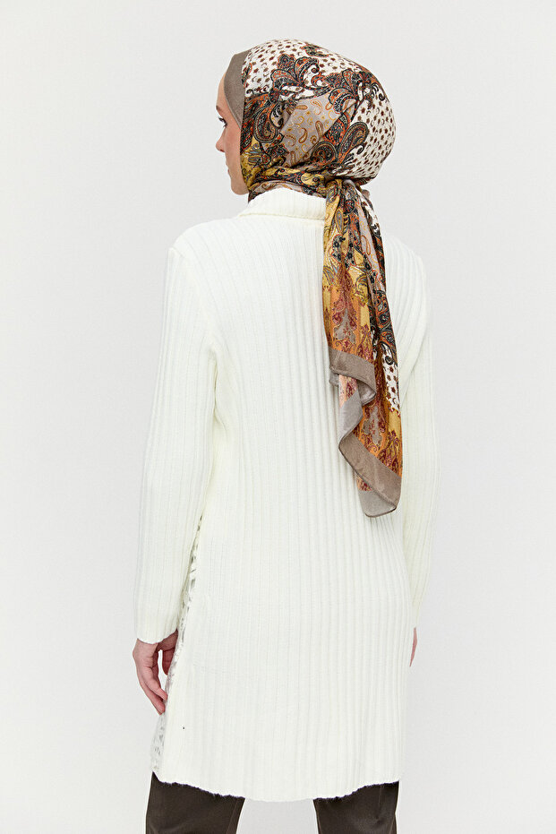 Çiçek Desenli Triko Hırka - 6