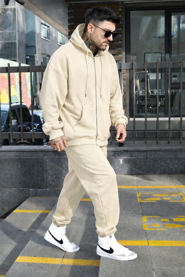 طقم كارديجان رجالي شتوي سميك بثلاثة خيوط، بدون طباعة، سادة اللون - 3