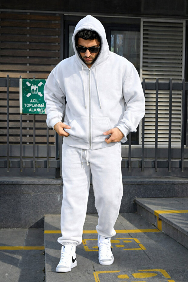 طقم كارديجان رجالي شتوي سميك بثلاثة خيوط، بدون طباعة، سادة اللون - 2