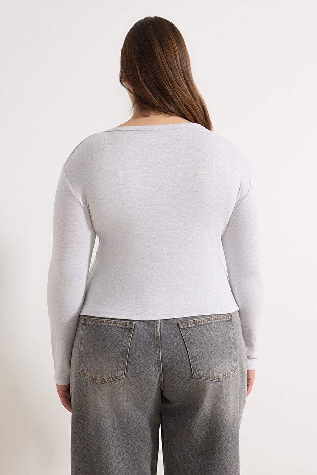 Gri Melanj Çıtçıtlı Crop Boy Basic Örme Büyük Beden Bluz TBBAW26AF00119 - 4