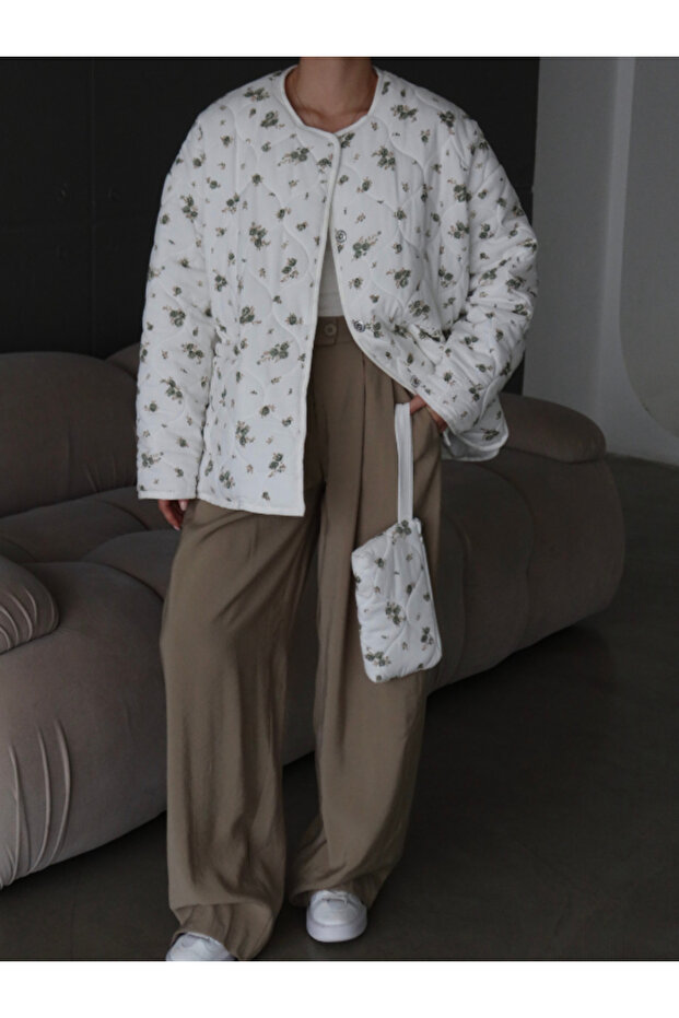 ÇİÇEKLİ ÇANTALI KAPİTONE OVERSİZE CEKET - 4