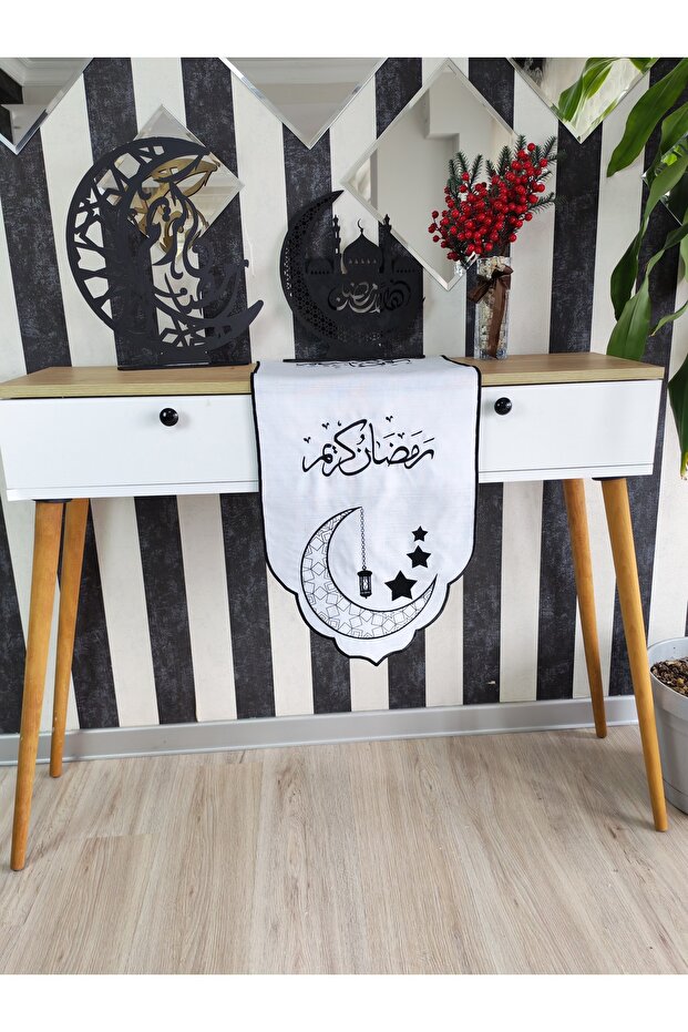 Ramadan Kaarem (Hayirli Ramazanlar) and Crescent Pattern Embroidered Runner and Door Decoration