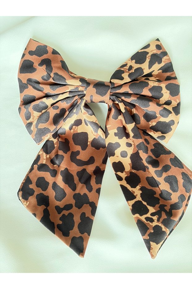 Satin Leopard Buckle