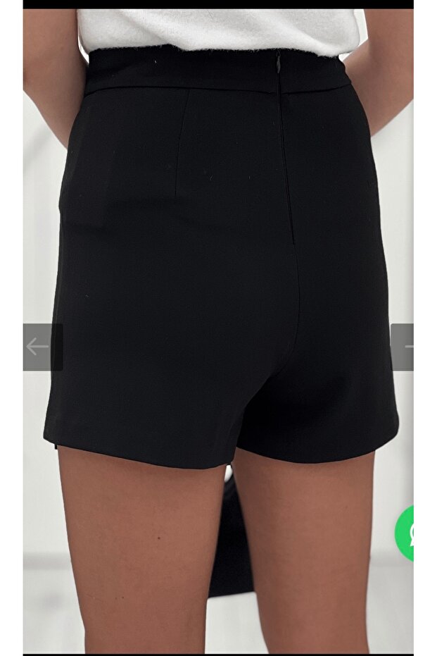 Siyah Düğmeli Şort Etek - 3