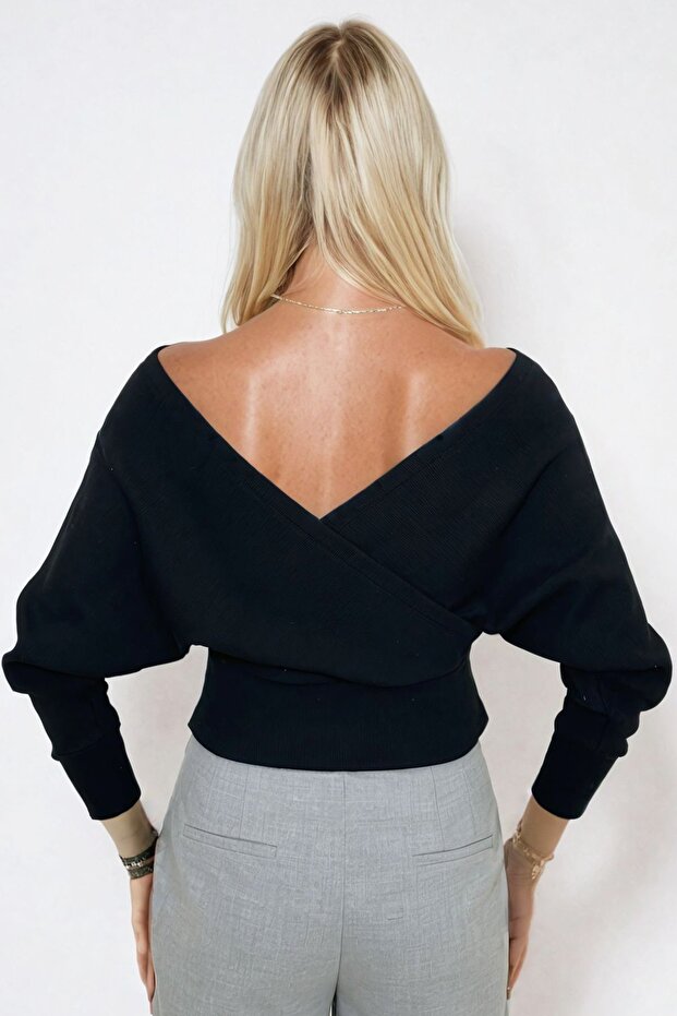 Fekete női elöl, hátul, V-nyakú duplasoros blúz ALC-019-053-BLZ - 7