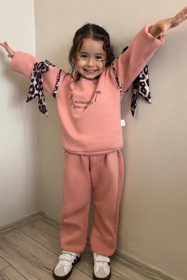 Donino Girl's Tracksuit Set with Leopard Sleeves and Bow Accessories, Text Printed 2-5 Years Old, Dusty Rose