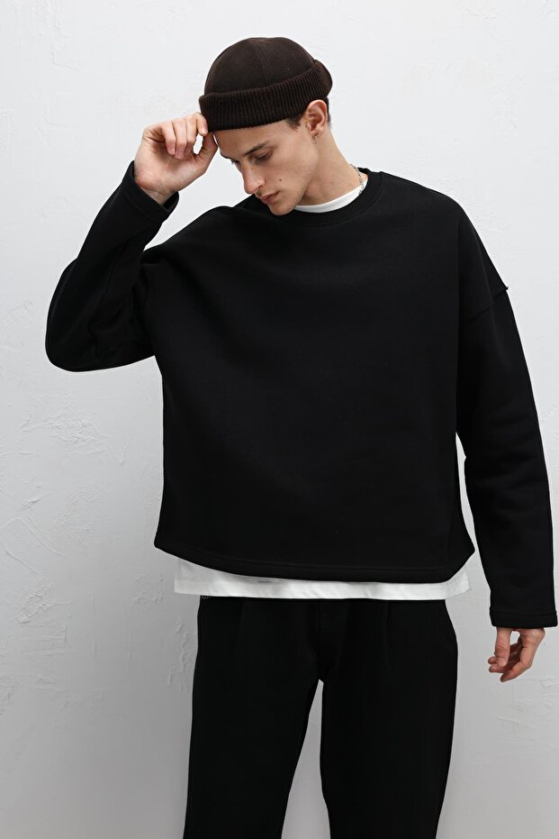 سترة رياضية أساسية ذات قصة فضفاضة باللون الأسود - 3