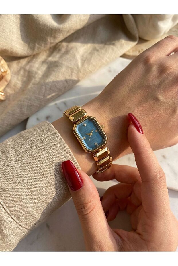 SWAROWSKİ MODEL KADIN SAATİ - 2