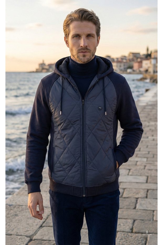 3 Thread Quilted Hooded Jacket