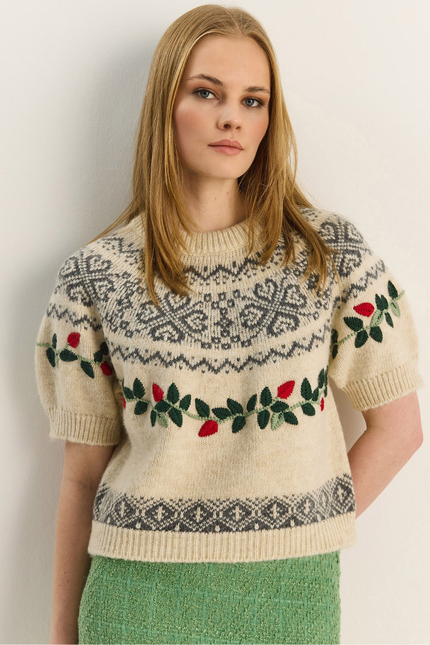Women's Cream Embossed Embroidery Detailed Patterned Short Sleeve Knitwear Sweater 2616 60283921